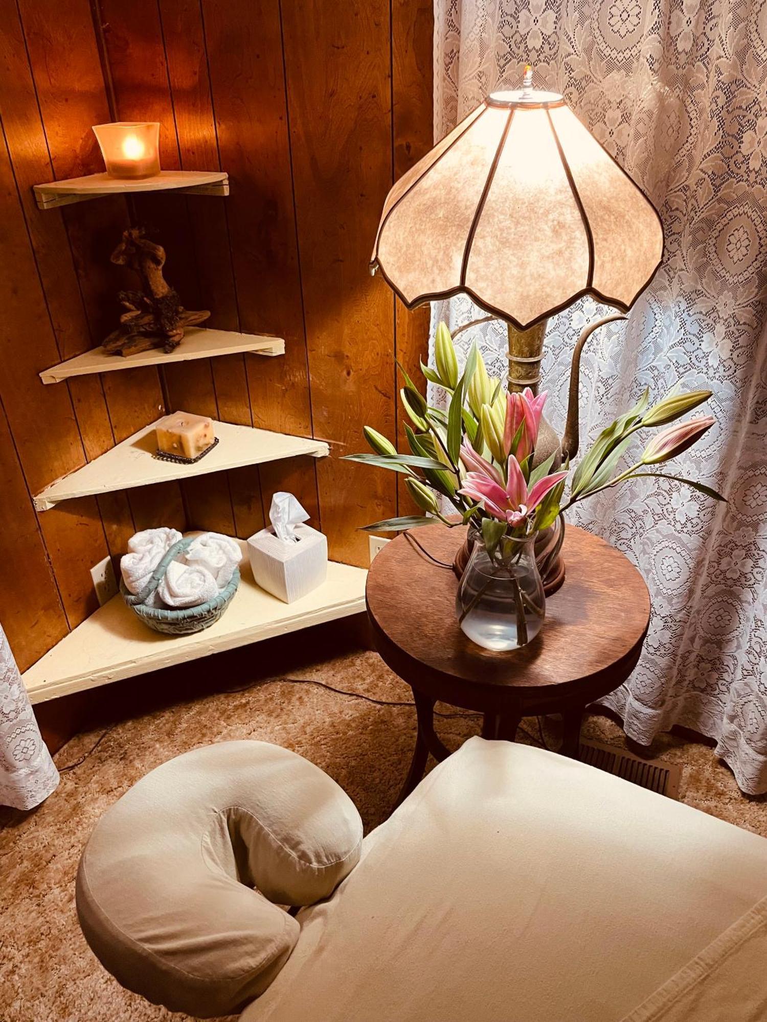 ミドルタウン Backyard Garden Oasis Bed & Breakfast エクステリア 写真